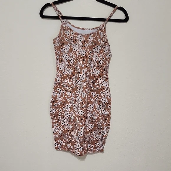 Brown and White Bodycon Sundress with Spaghetti Straps for Casual Wear - Picture 1 of 6